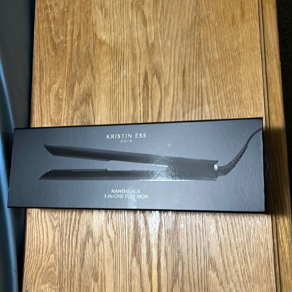 Never used. Great for straight styles.